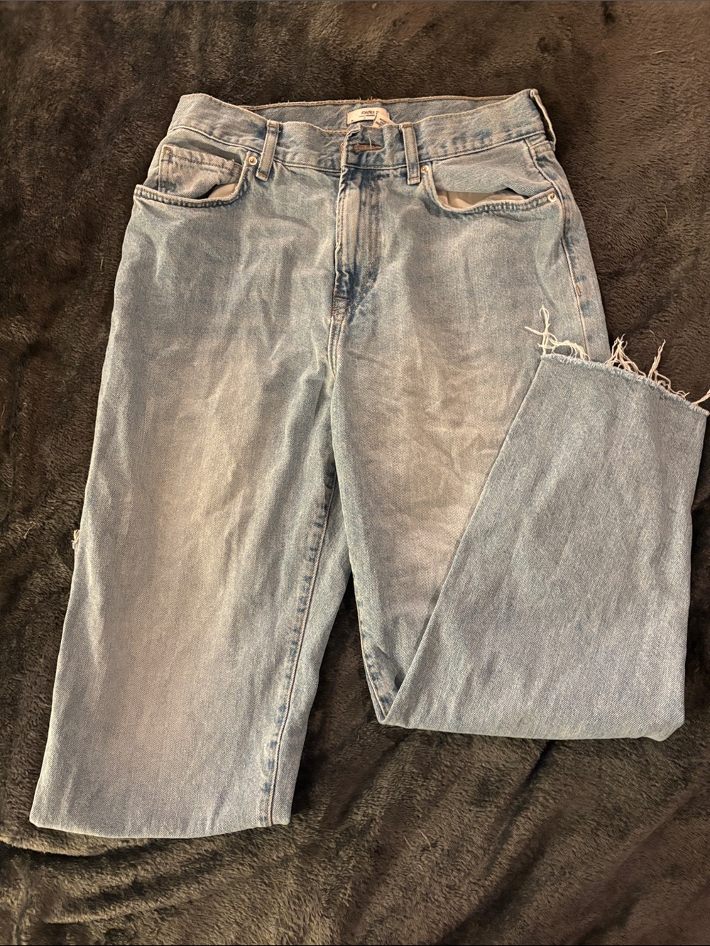 Forever 21 Light Blue Frayed Hem Straight Jeans
